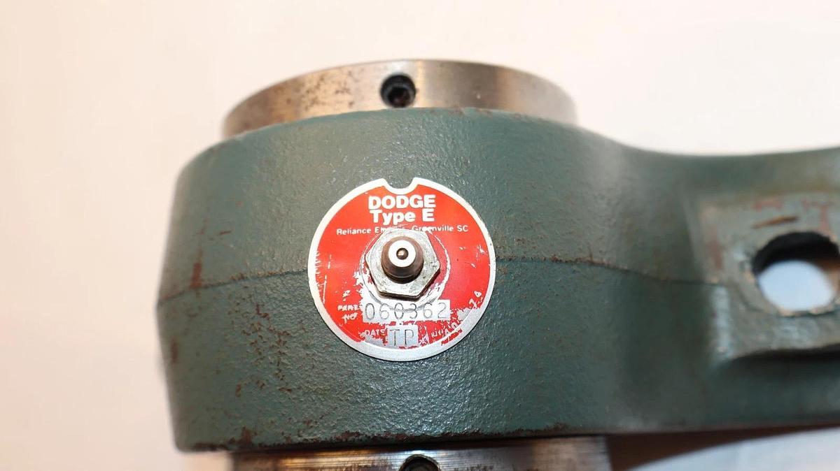 Dodge 060362 1-11/16" Bore Pillow Block Bearing (New)