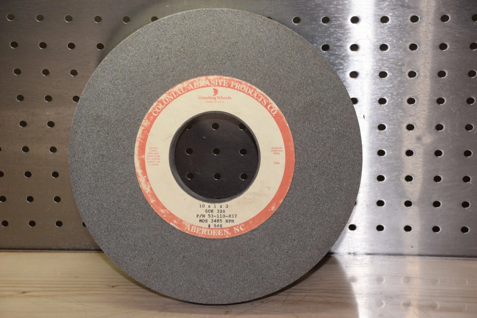 Colonial Abrasive 53-110-837, 60k 32A Grey Grinding Wheel 10" x 1" x 3" NOS