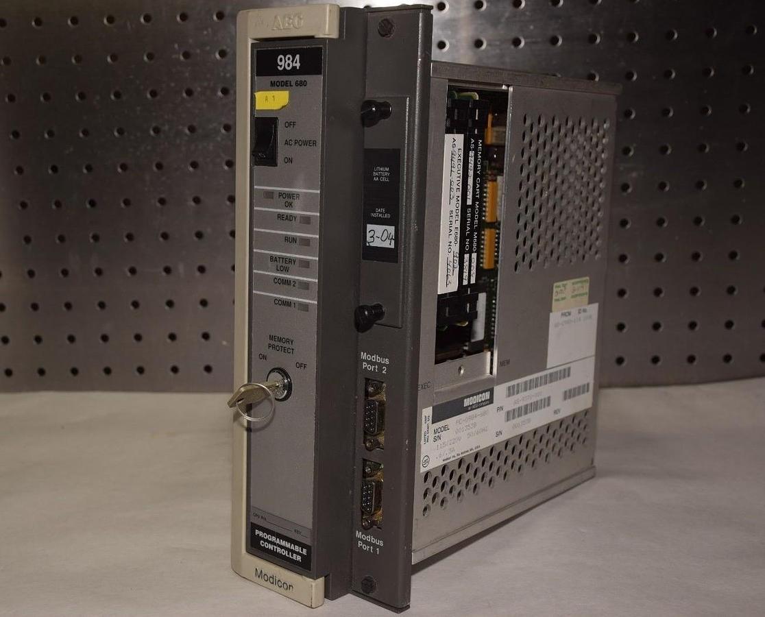 Used Gould PC-0984-680 Controller Module w/ Memory M680-008 mod E680-902 AS-9370-001