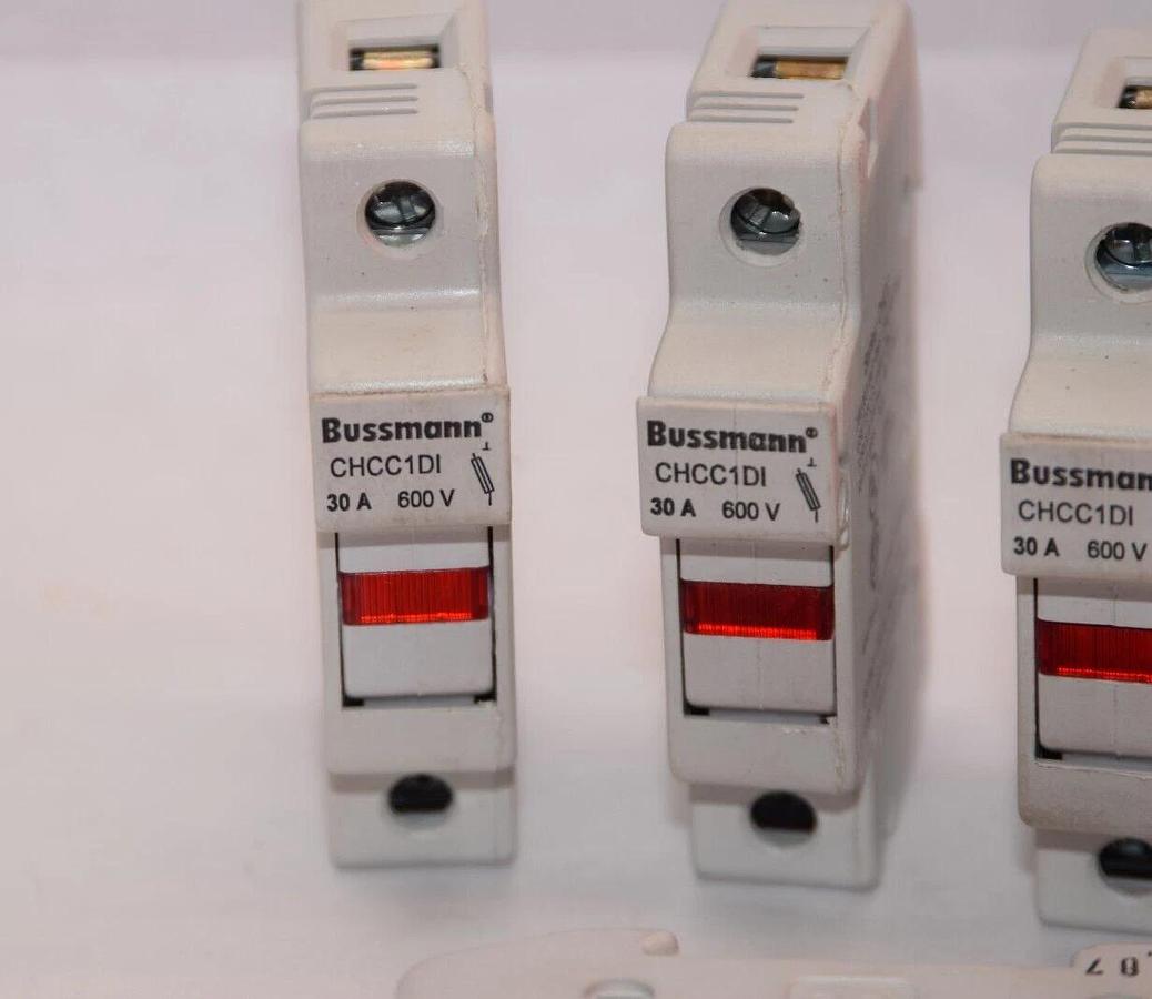 Used (Lot of 5) BUSSMANN CHCC1DI 30A 600V 1P Fuse Holder