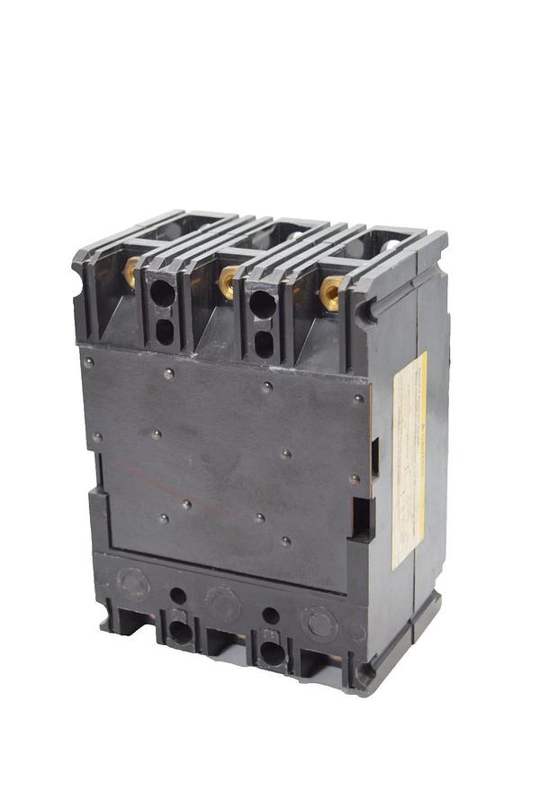 Used Square D FHP3601513M Series 2 15A Amp 3P Mag-Gard Circuit Breaker