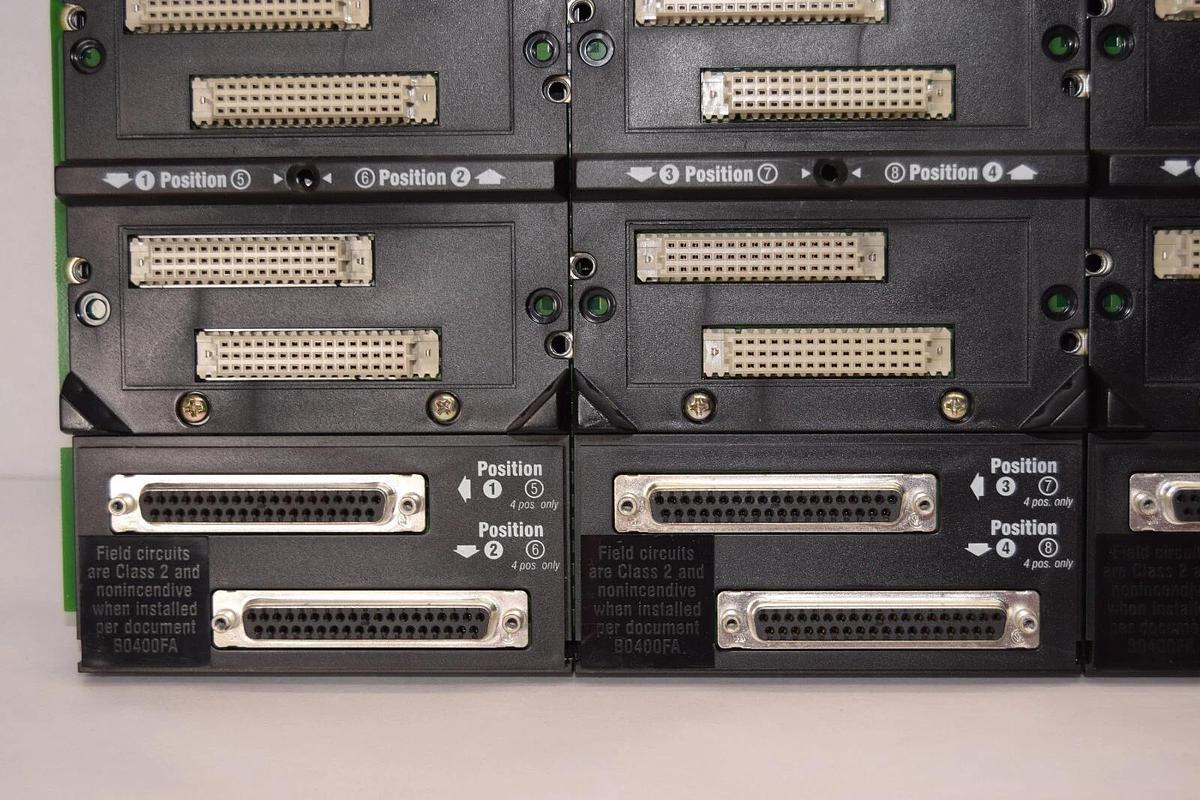 Used FOXBORO INVENSYS I/A Series Din Mounted Modular Baseplate Rack P0926JM 0A RY0830