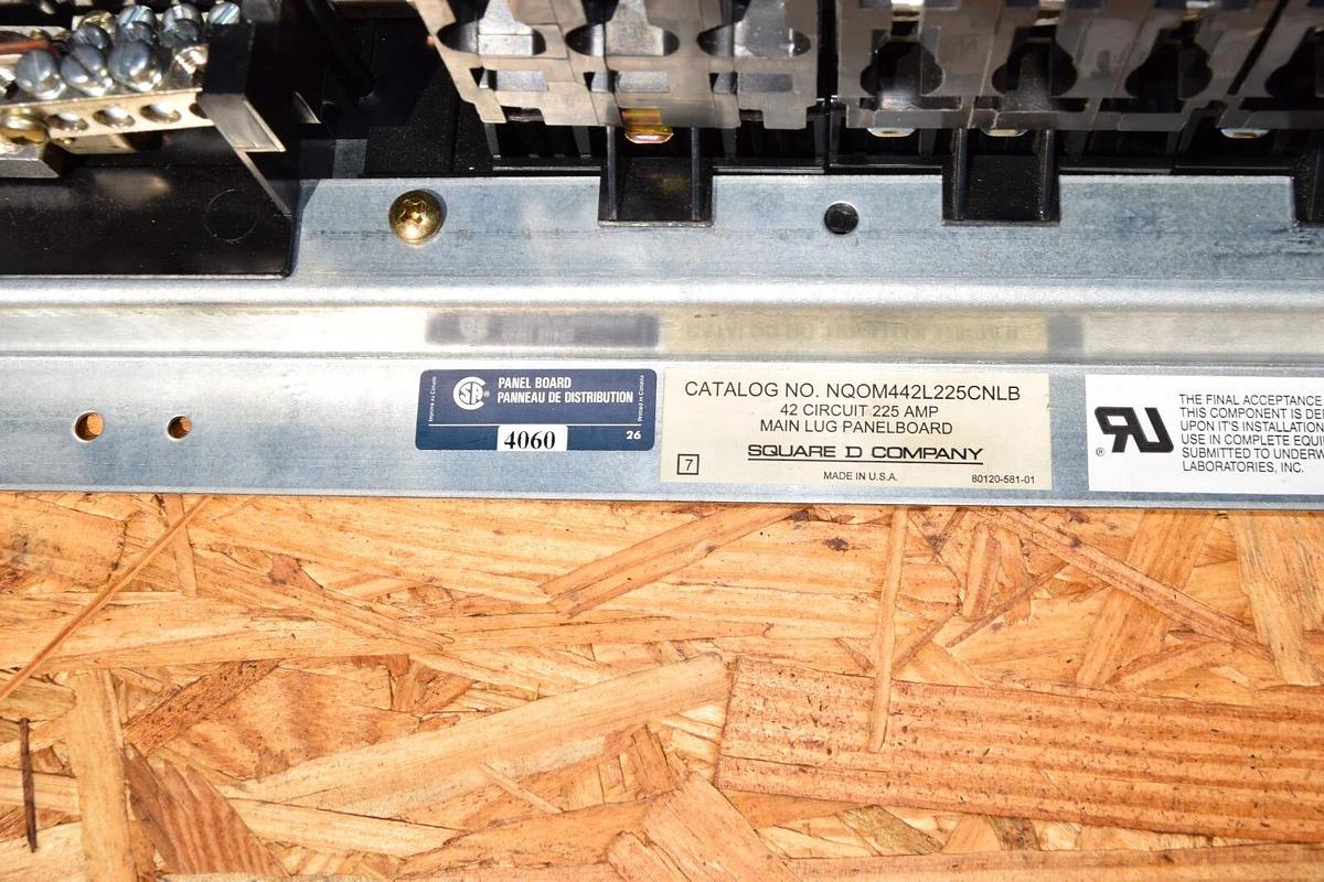 Used Square D 42 Circ Main Lug Panelboard Interior NQOM442L225CNLB 225A 150A main 3ph