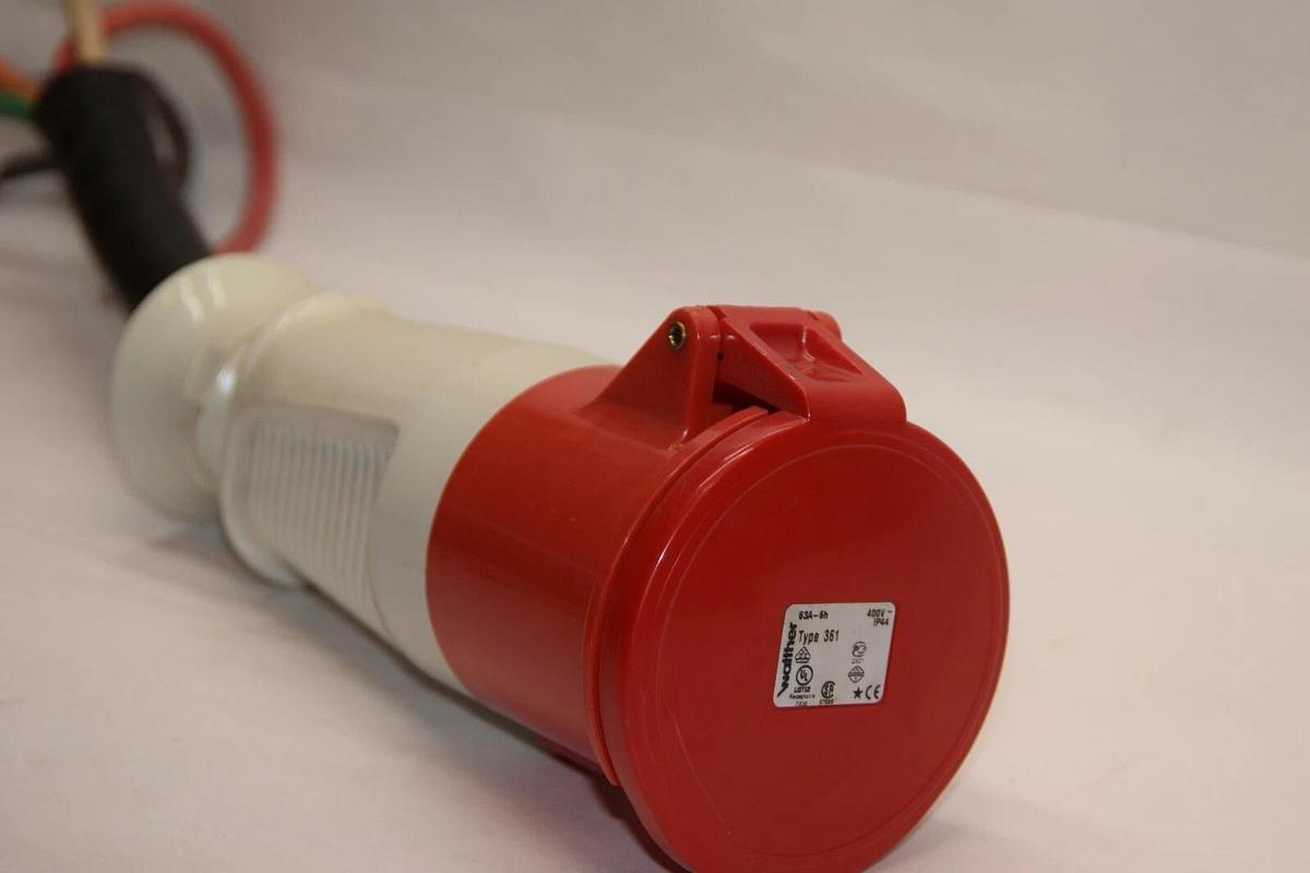 Used WALTHER 361 63A-6h 63A 400V Female Plug Receptacle