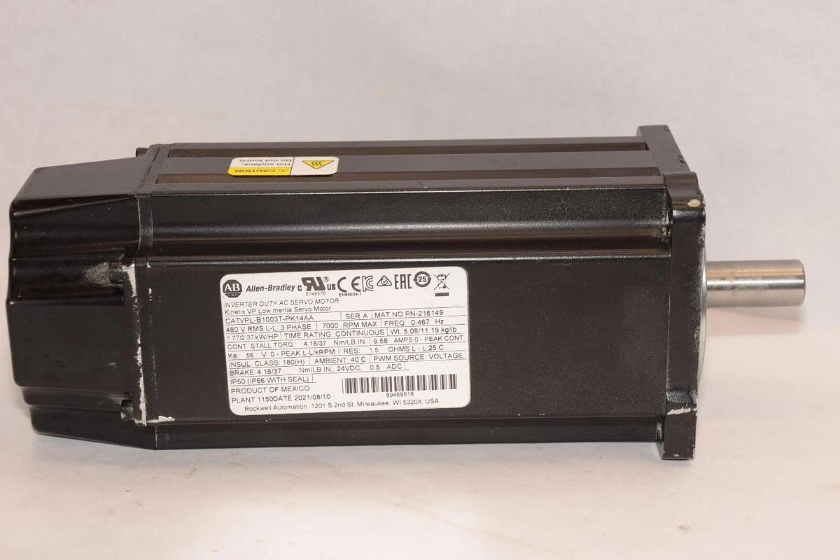 Used ALLEN BRADLEY CAT VPL-B1003T-PK14AA Series A 480V 3Ph Kinetic AC Servo Motor