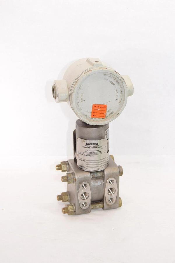 Used SCHLUMBERGER PDH3000-030-22-11-XX-XX-13 30Vdc 0/030 PSID Pressure Transmitter