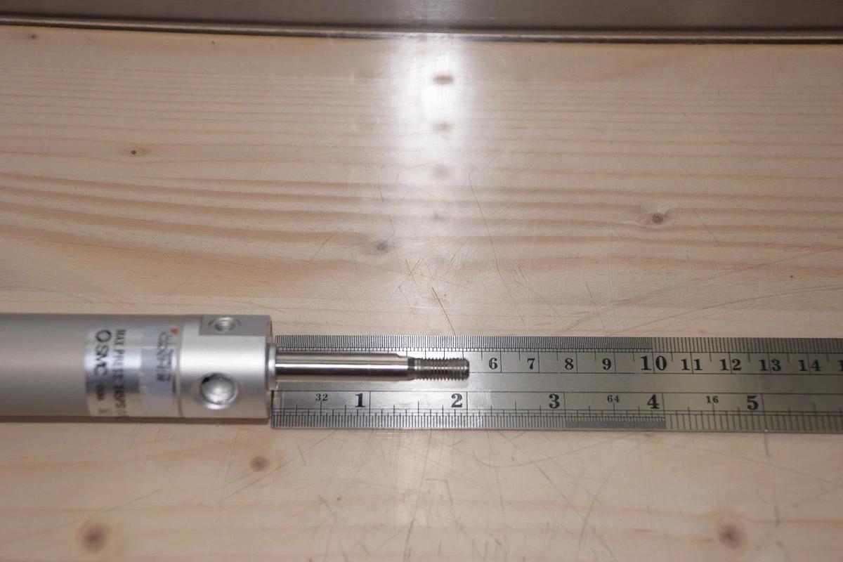 SMC NCDGCN20-0100 145psi PNEUMATIC CYLINDER NEW