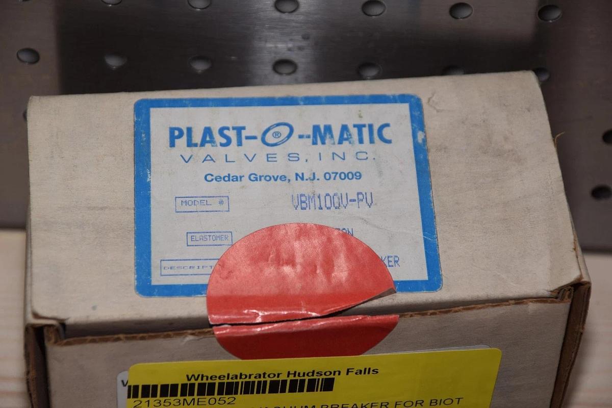 PLAST-O-MATIC Vacuum Breaker VBM100V-PV VBM100VPV 1" (New)