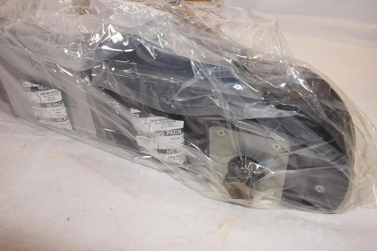 (NEW) SMC CKZ2N80-105-DCK0982K 0.8MPa Cylinder Clamp