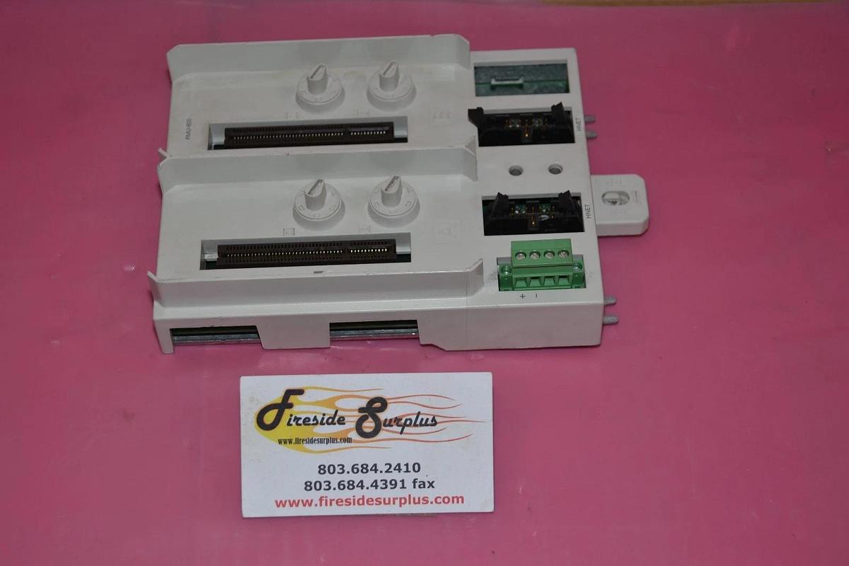 Used ABB MOUNTING BASE HARMONY RELAY P-HB-RMU-8000N200 PHBRMU8000N200 RMU-800