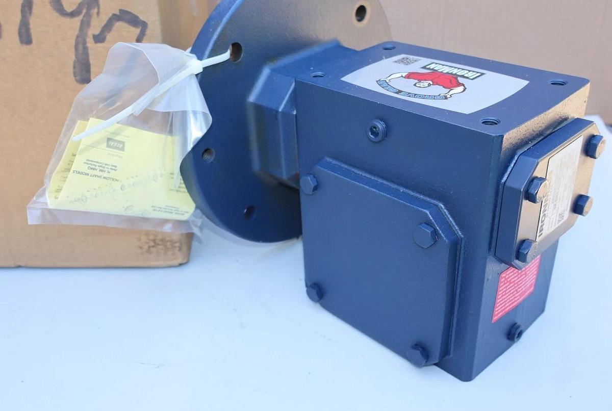 IronMan Grove Gear Box Gearbox Worm Speed Reducer GR-BMQ-824-5-L-180 5:1 LA NOS