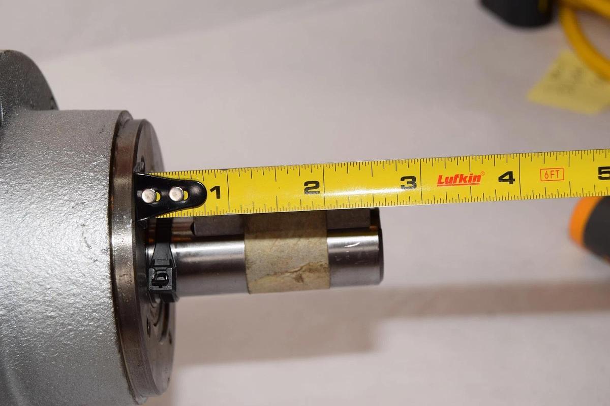 Gast Reduction Drive Speed Reducer Gear Box AH27B GR-25 GR25 15.1 (NOS)