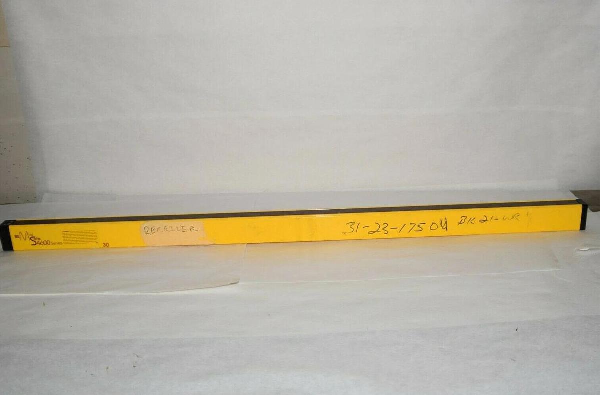 Used STI MS46-30-1045-R-FP-FD2 70158-1566 Range 0.3-9m Safety Light Curtain