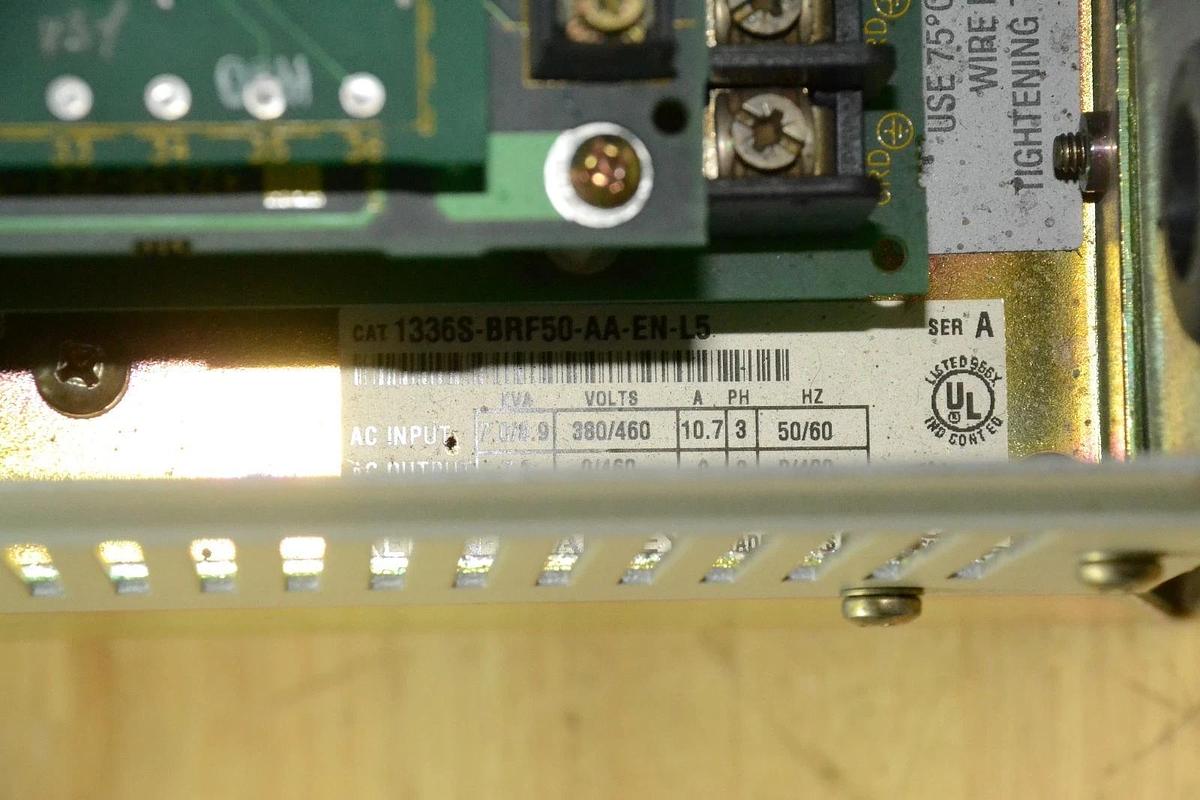 Used ALLEN BRADLEY 1336S-BRF50-AA-EN-L5 380/460V 10.7A 3PH 50/60Hz 1336 PLUS DRIVE