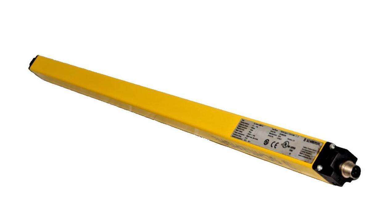 Schmersal Safety Light Curtain SLC440-E-0650-14 Emitter 24VDC (New)