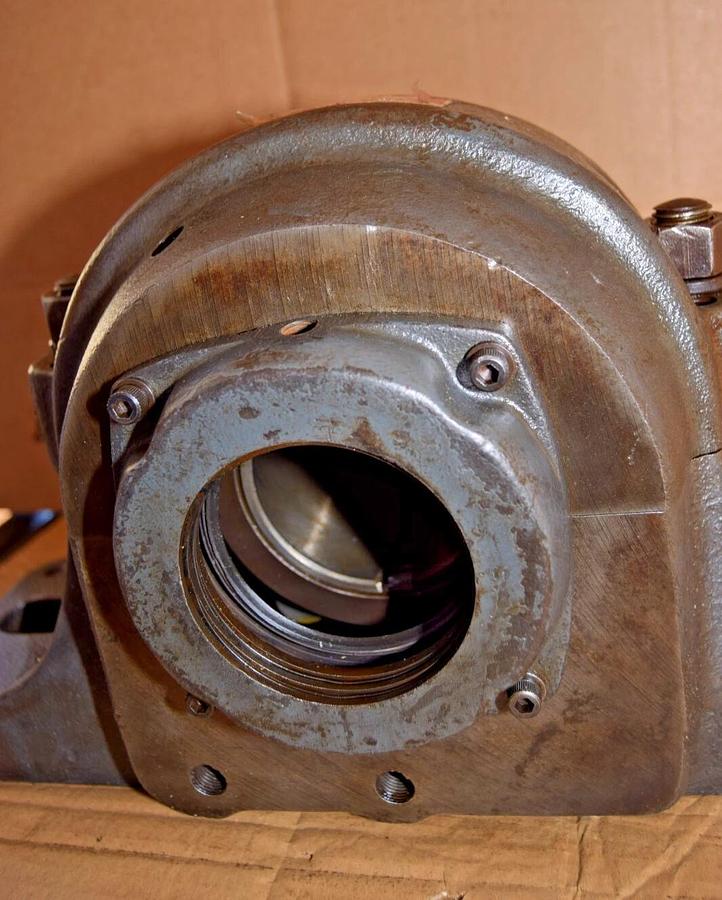 Link Belt Link-Belt Spherical Bearing Pillow Block Housing PELB6947D 2-15/16 NOS