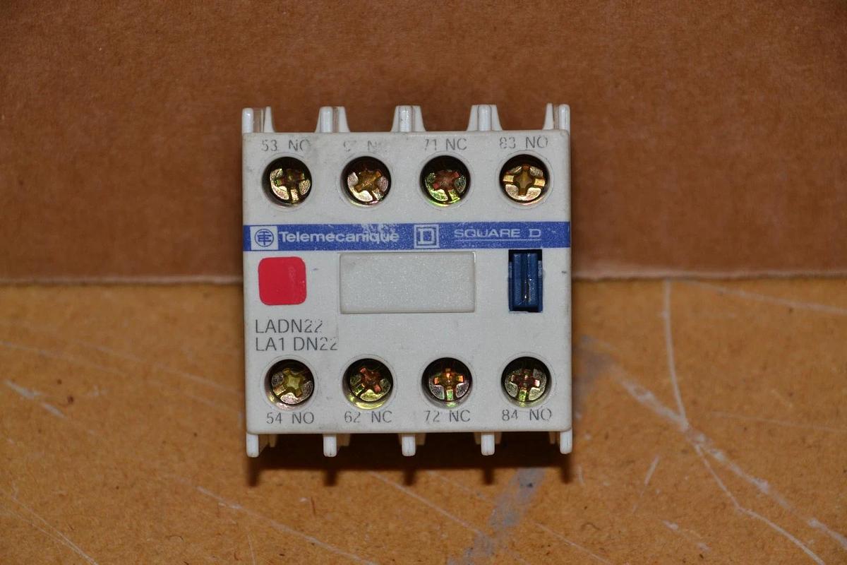 Used TELEMECANIQUE LADN22 LA1 DN22 CONTACT BLOCK