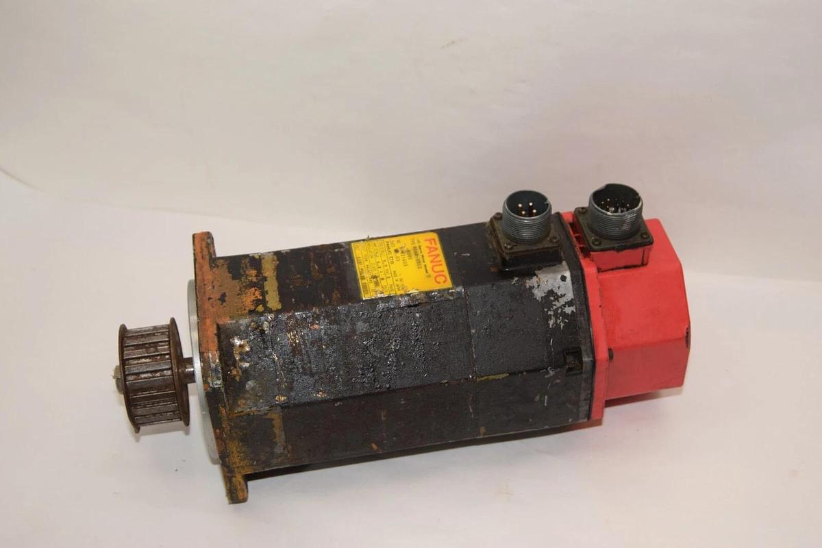 Used FANUC A06B-0512-B001 3Phase Model 5 8 Pole 6.8A 410V AC Servo Motor