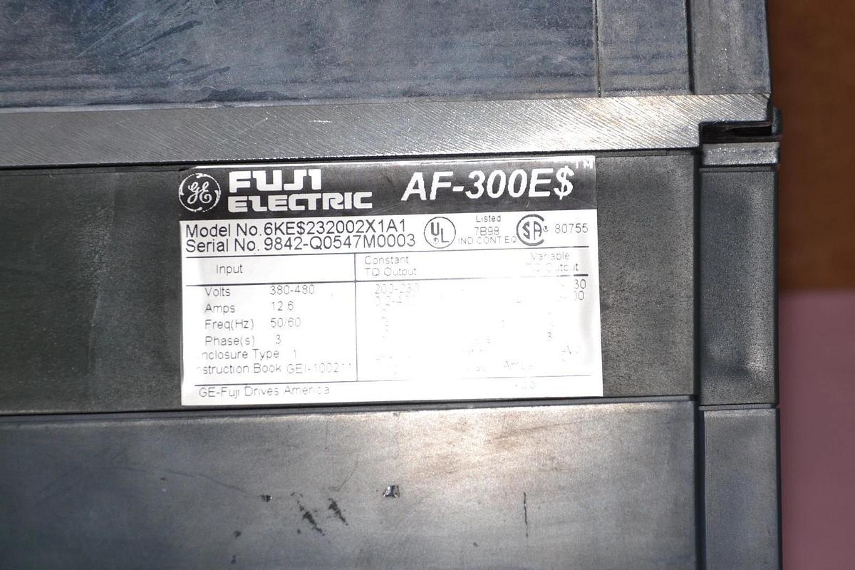 Used FUJI ELECTRIC AF-300E$ 6KE$232002X1A1 380-480V 12.6A 50/60Hz DRIVE