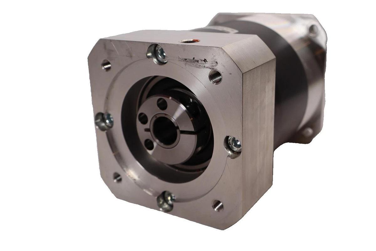 Durr Planetary Gearbox PLQE120-032-SSSA3AF-E19 (New, takeout)