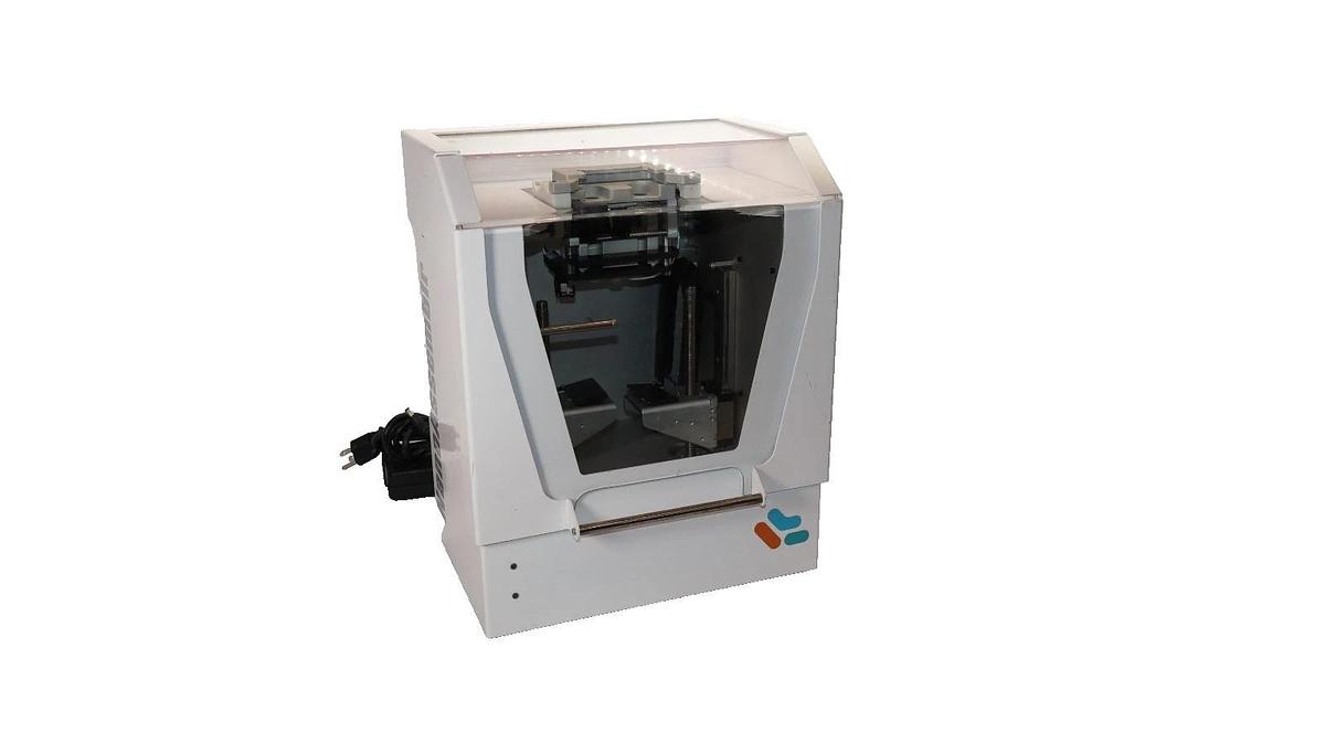 Used Precision Nanosystems Microfluidic Instrument NanoAssemblr BT NA-1.5-76 24Vdc