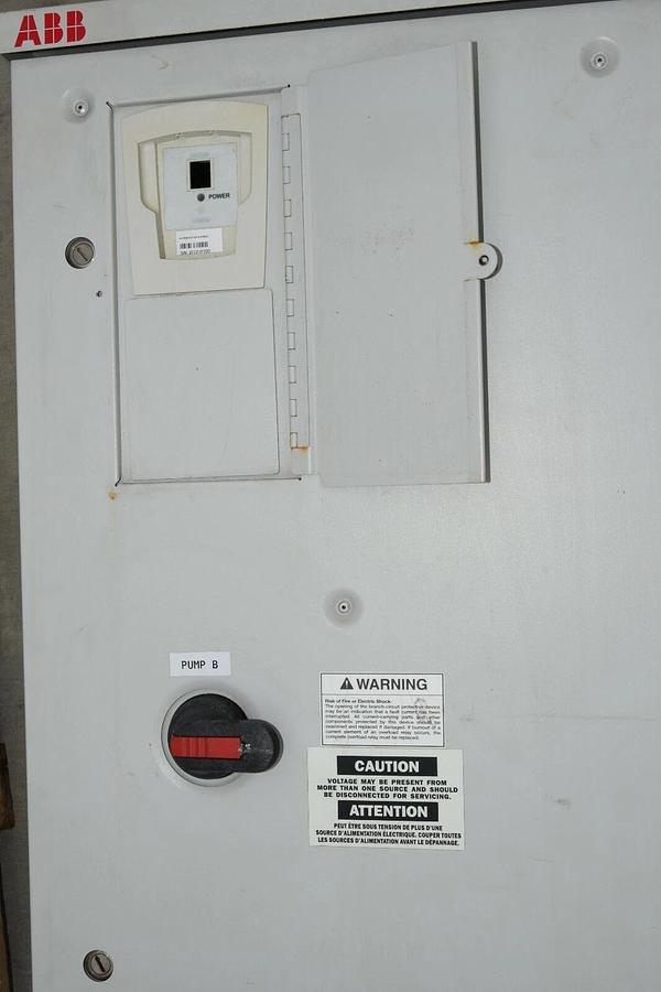 Used ABB ACH550-PDR-031A-4+B058 AC DRIVE  20HP  3ph 380-480 31A