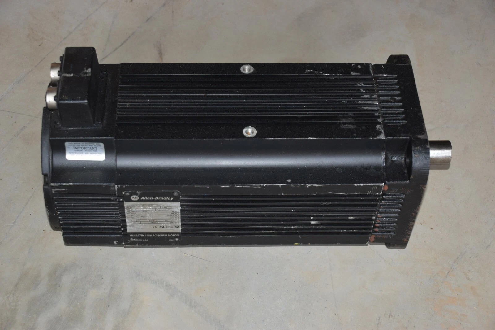 Used ALLEN BRADLEY 1326AB-B730E-S2L 460V 9.6KW 3000RPM 0-250Hz 1326AB-B730E-S