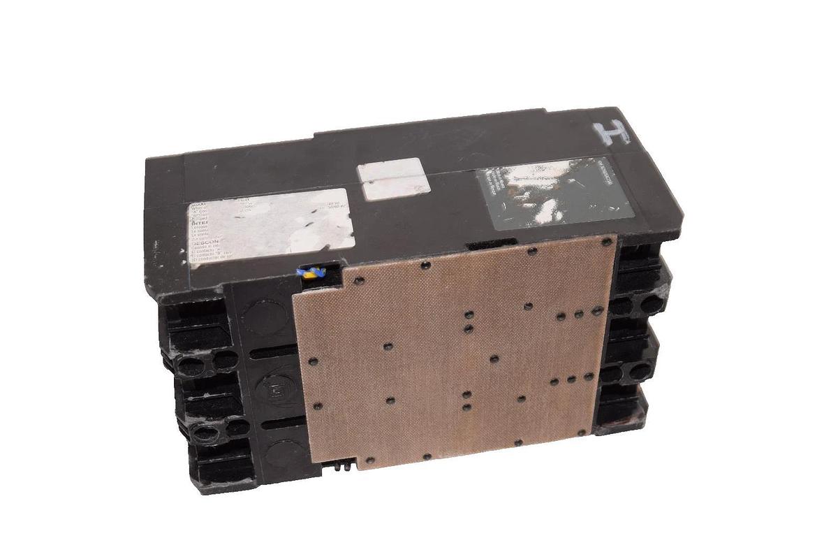 Used Square D 250A Circuit Breaker 0W6129A KH 250 Amp 3 Pole