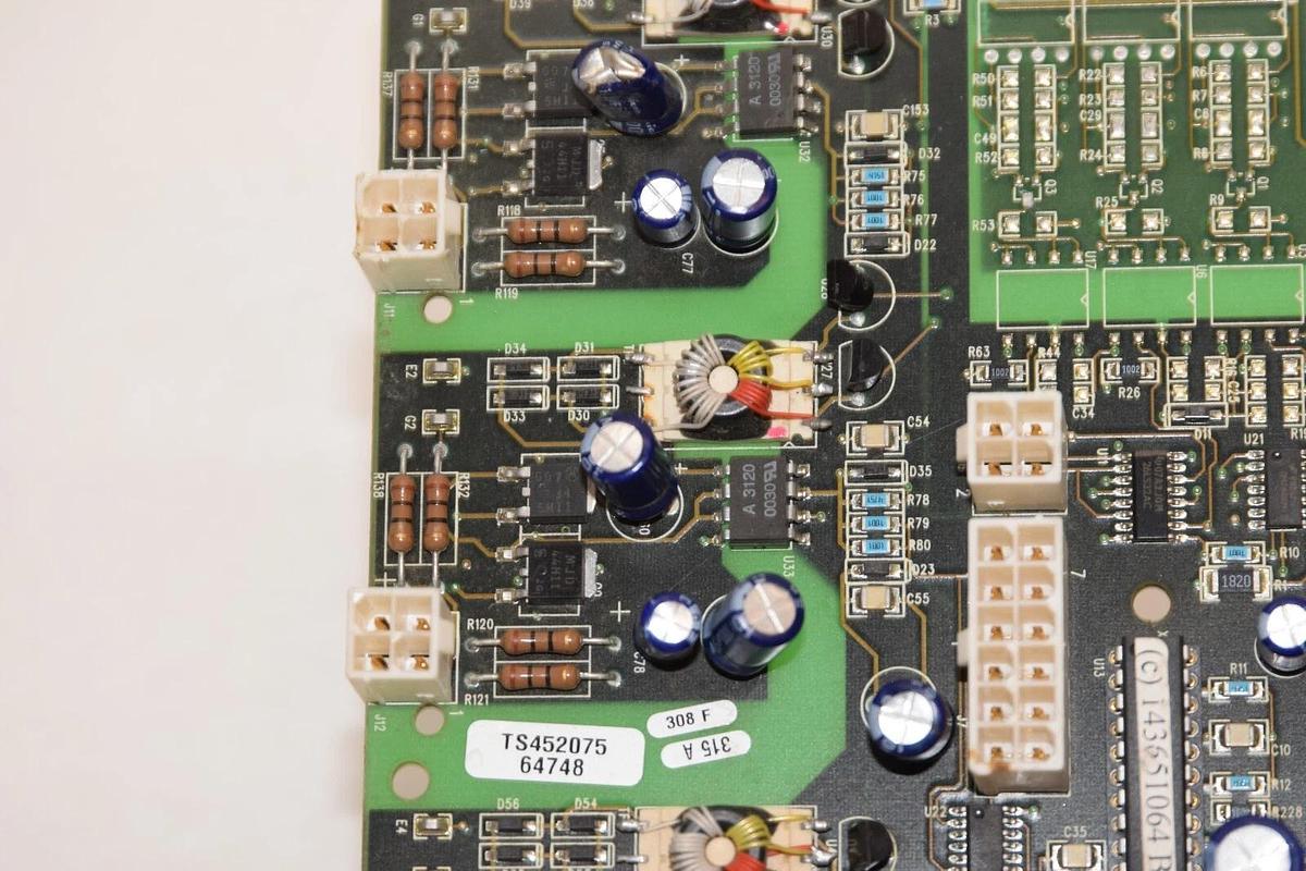 Used EATON 101073476 101073476-001 Rev B00 IGBT Board Assembly