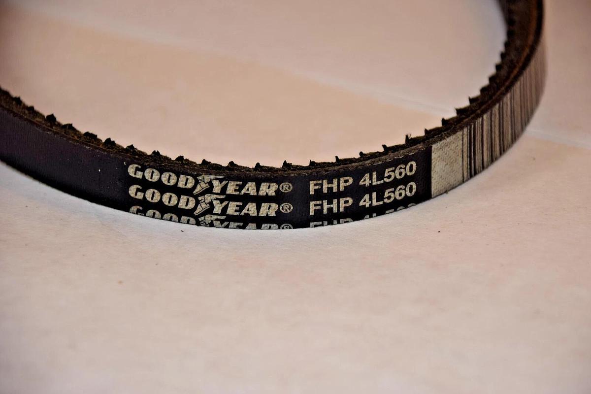 GOODYEAR V-Belt Belt FHP 4L560  FHP4L560 (NEW - Lot of 3)