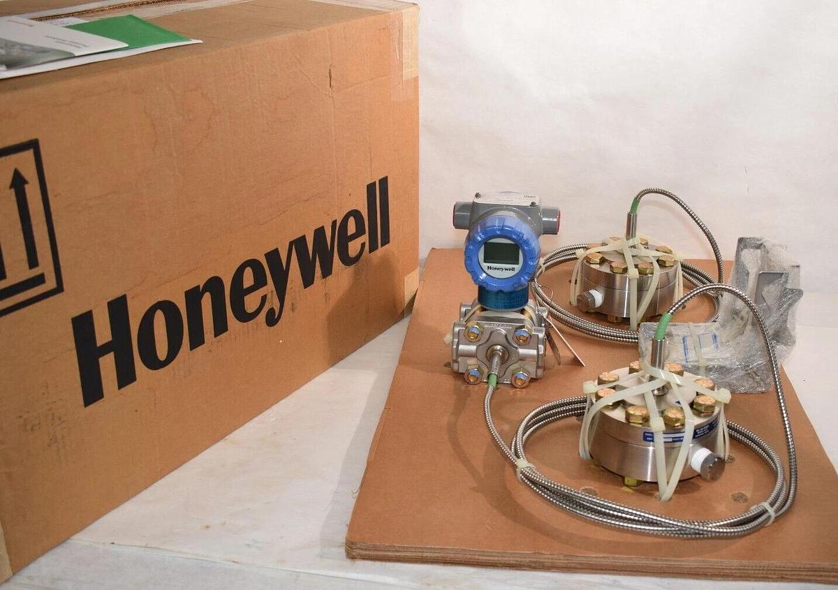 Honeywell STR800 DP Remote Seal ST800 YSTR82D-21CC5B0-(YYY)JBC(Y)S(Y)-B   (NEW)