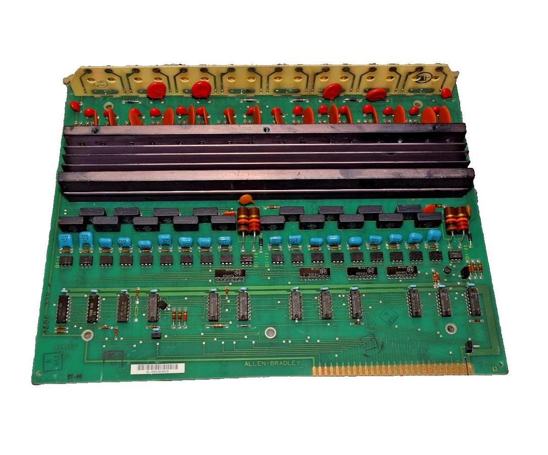 Used ALLEN BRADLEY S-003063 S003063 634623 CIRCUIT BOARD
