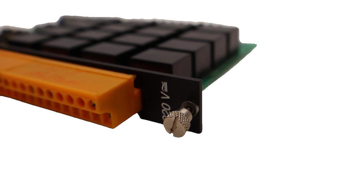 Used B & R B&R BuR A163 220V Output PLC Module Board