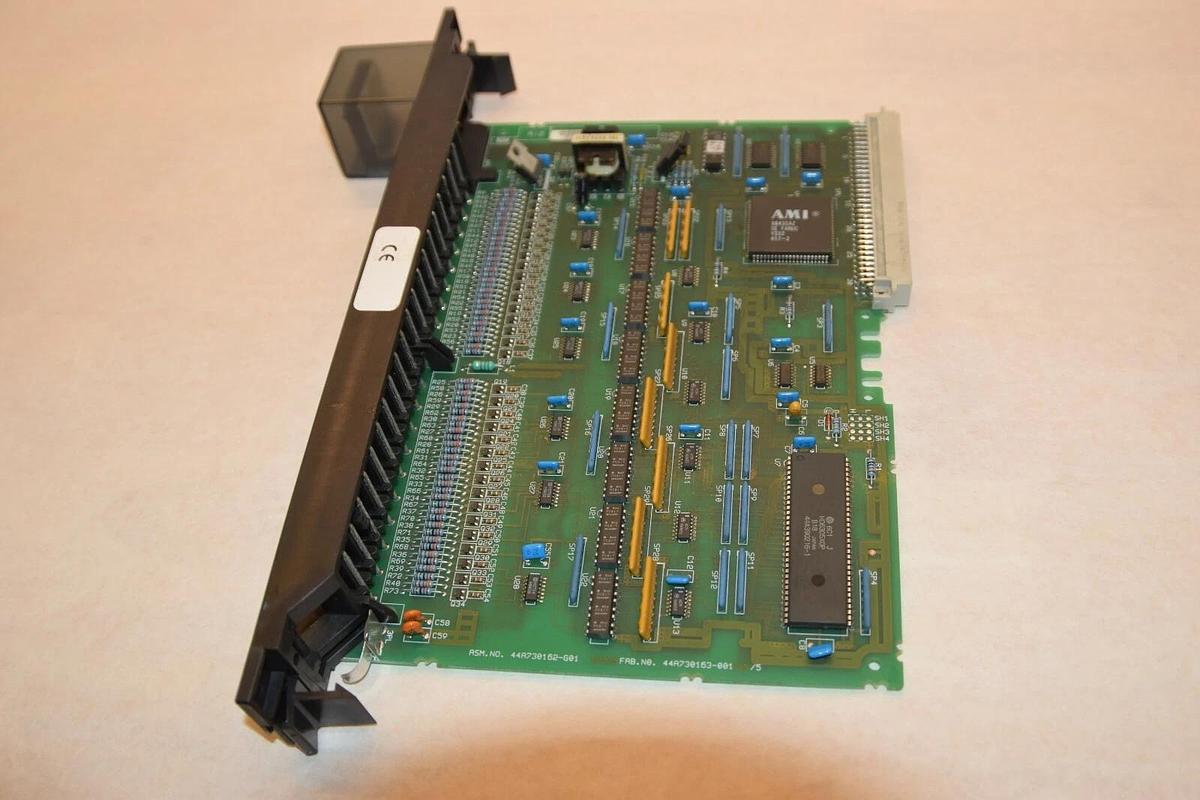 Used GE FANUC IC697MDL651F 44A730162-G01 32pt TTL Input Module
