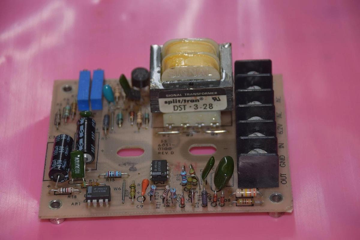 EXTRON 6051-0100 AW6051-0100 PC6051-0100 PD6058-0100 REV D TRANSMITTER NEW