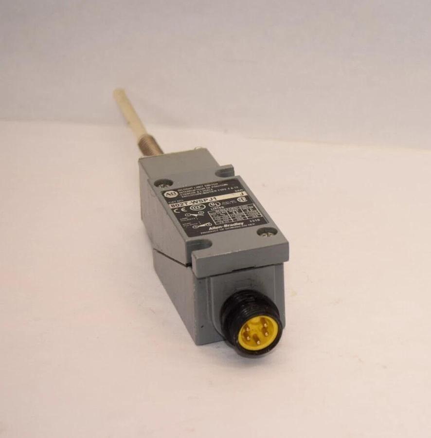 Used ALLEN BRADLEY 802T-WSPJ1 802TWSPJ1 Series J Oil Tight Limit Switch