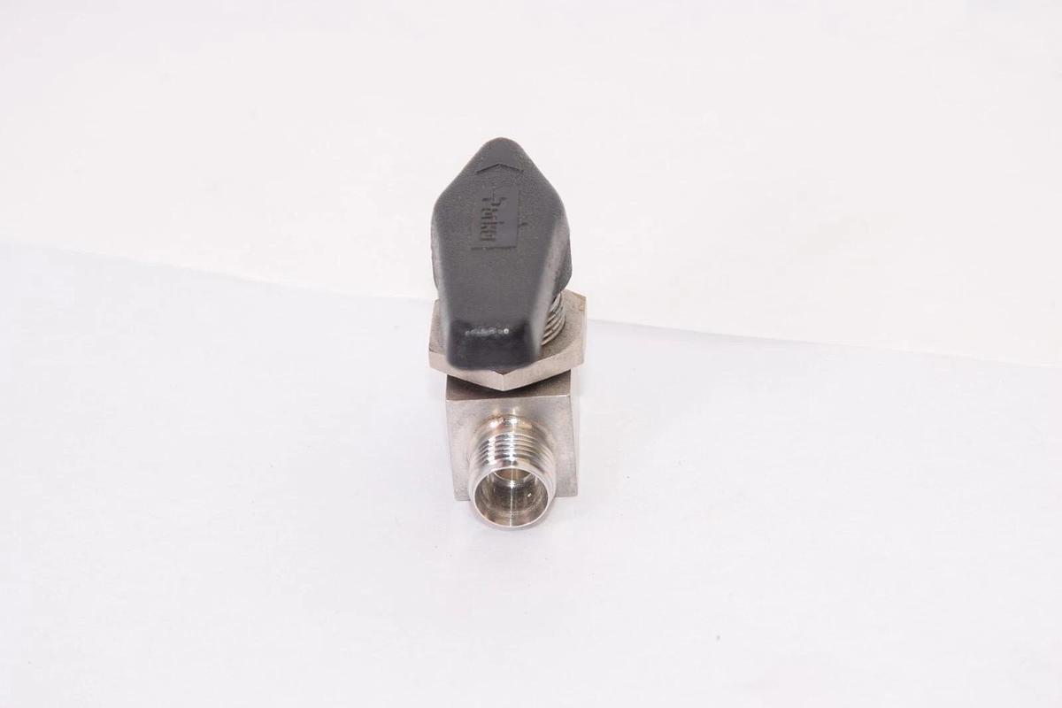 Used PARKER 6Z(A)-MB6LPFA-SSP 15XL Stainless 3/8" Inline 2-Way Valve