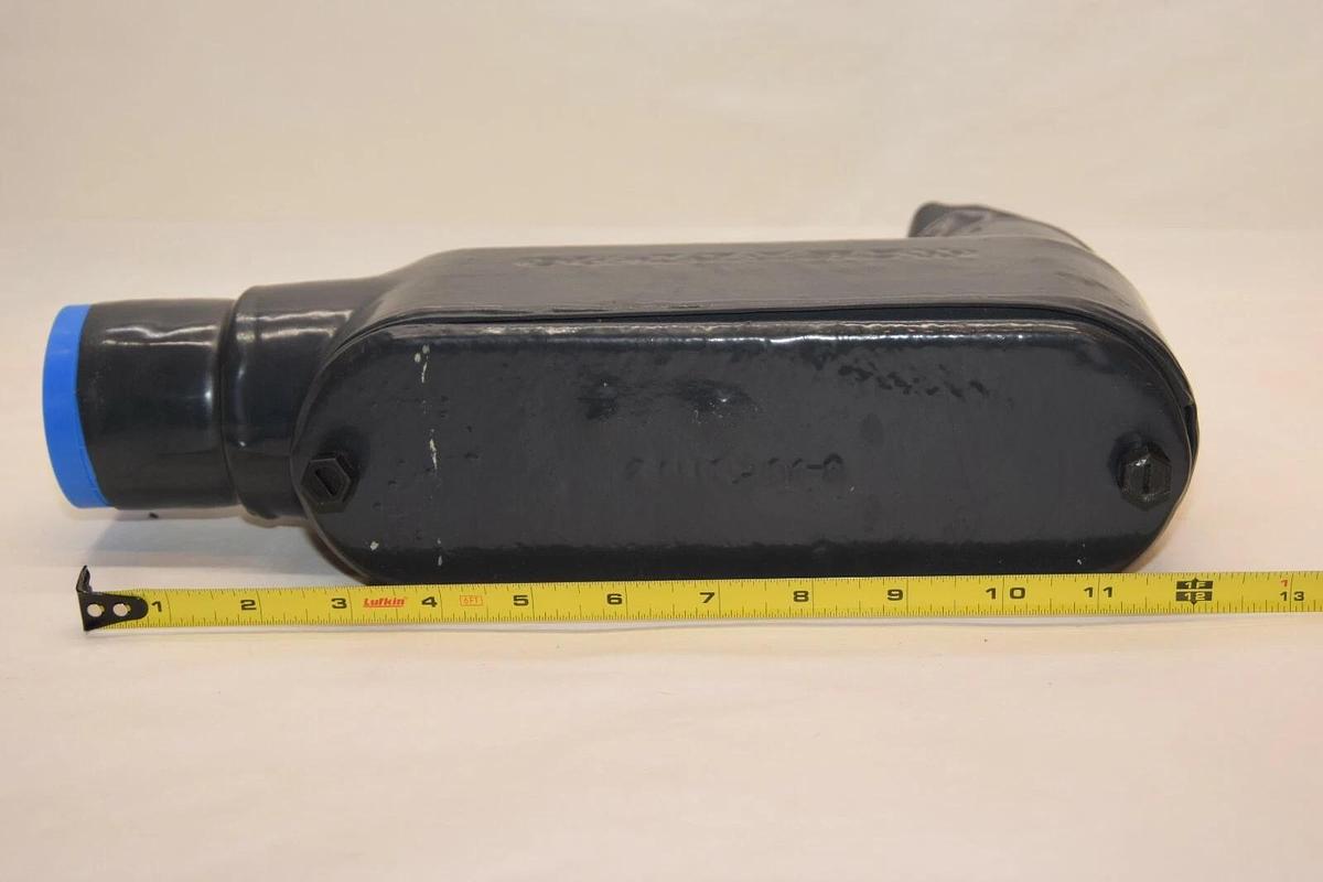 (NEW) 70 CU IN 70CUIN 2" Coated Conduit Body 90 Degree Elbow Fitting