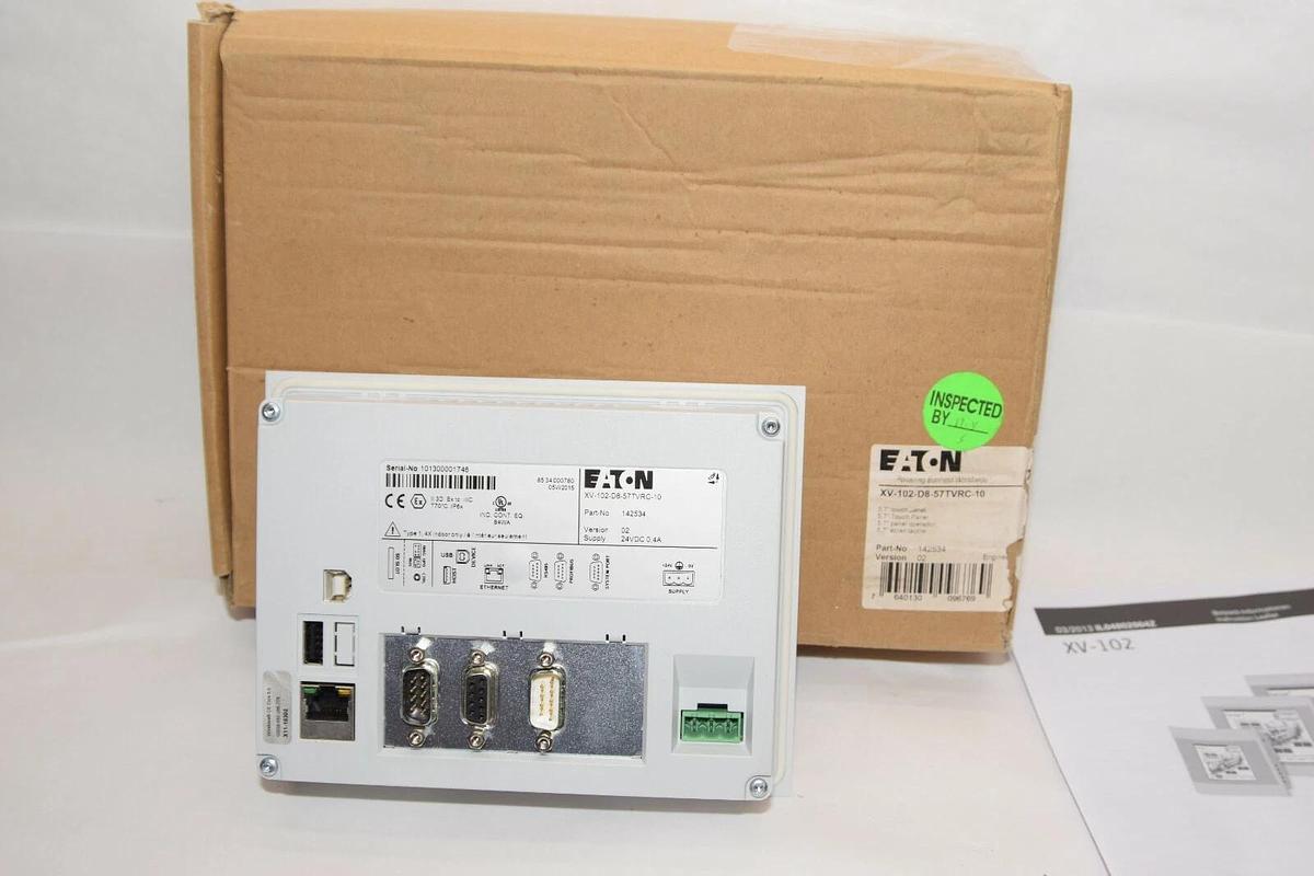 (New) EATON 5.7" Touch Panel  XV-102-E8-57TVRC-10  XV-102-E8-57TVRC-10