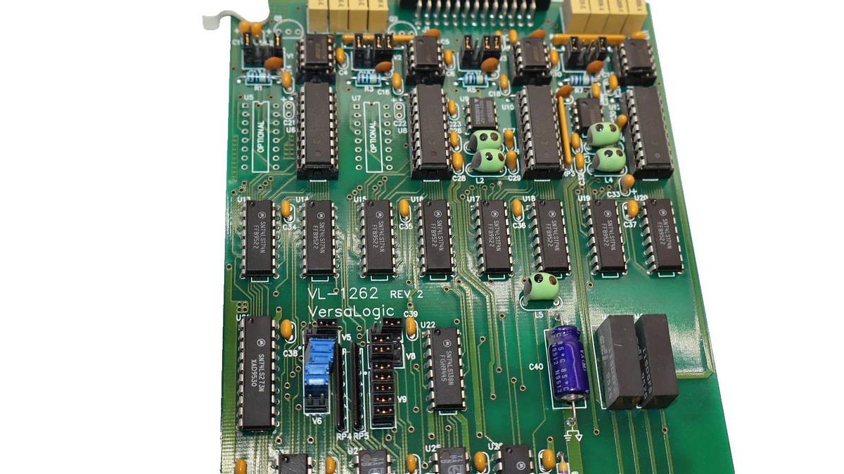 Used VersaLogic VL-1262 , VL1262 Analog Output Circuit Board Card