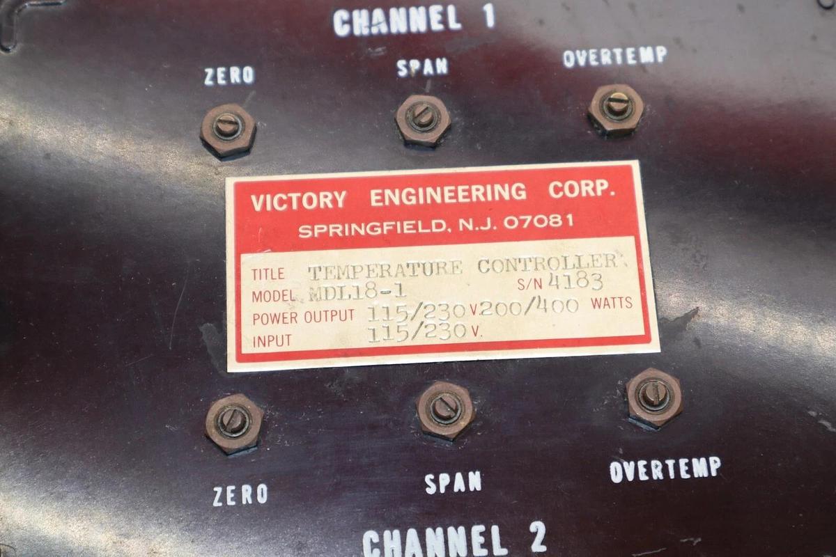 Used VICTORY ENGINEERING CORP. MDL18-1 115/230V 200/400W Temperature Controller