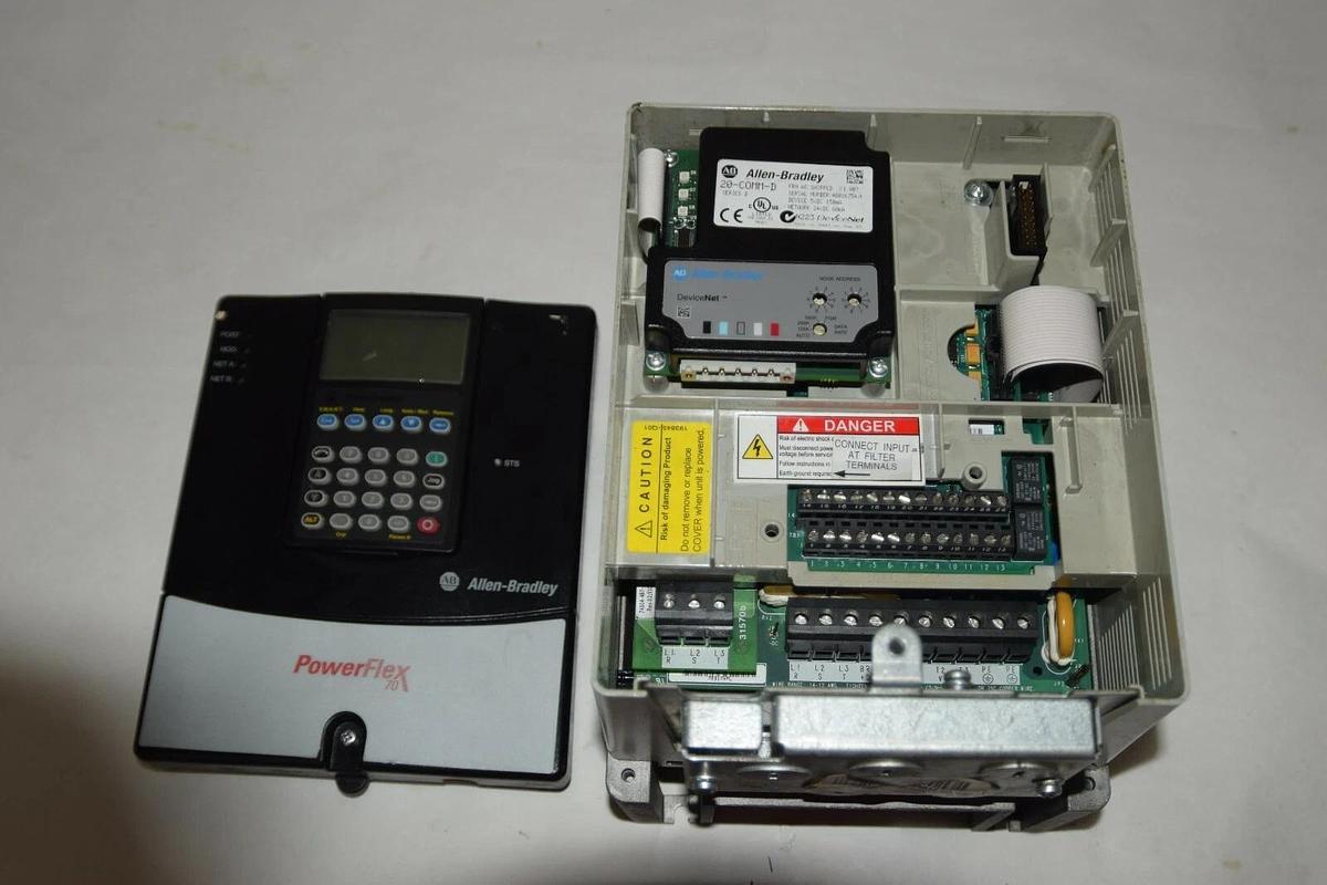 Used Allen-Bradley PowerFlex 70 20AD2P1A3AYNADNN Series A 1HP AC Drive
