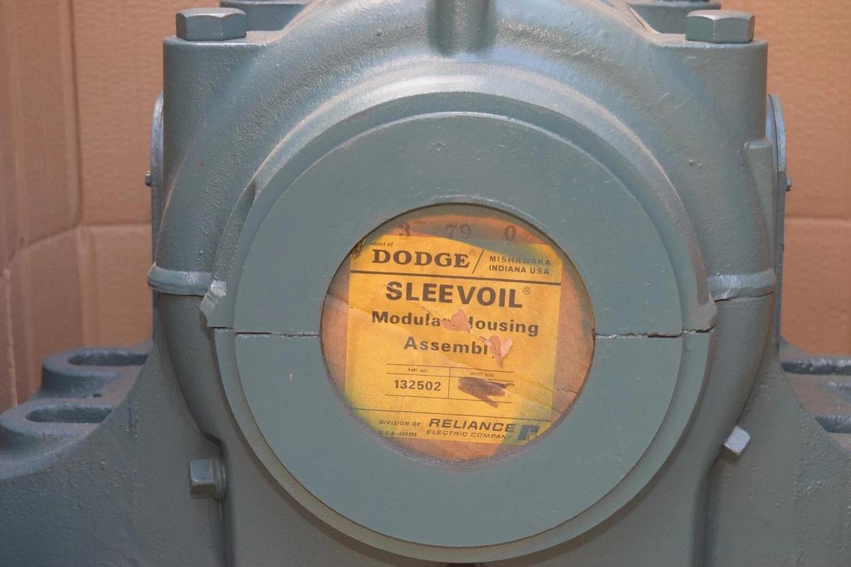 Dodge Reliance SleeVoil Pillow Block Bearing Modular Housing 132502 5" 4bolt NEW