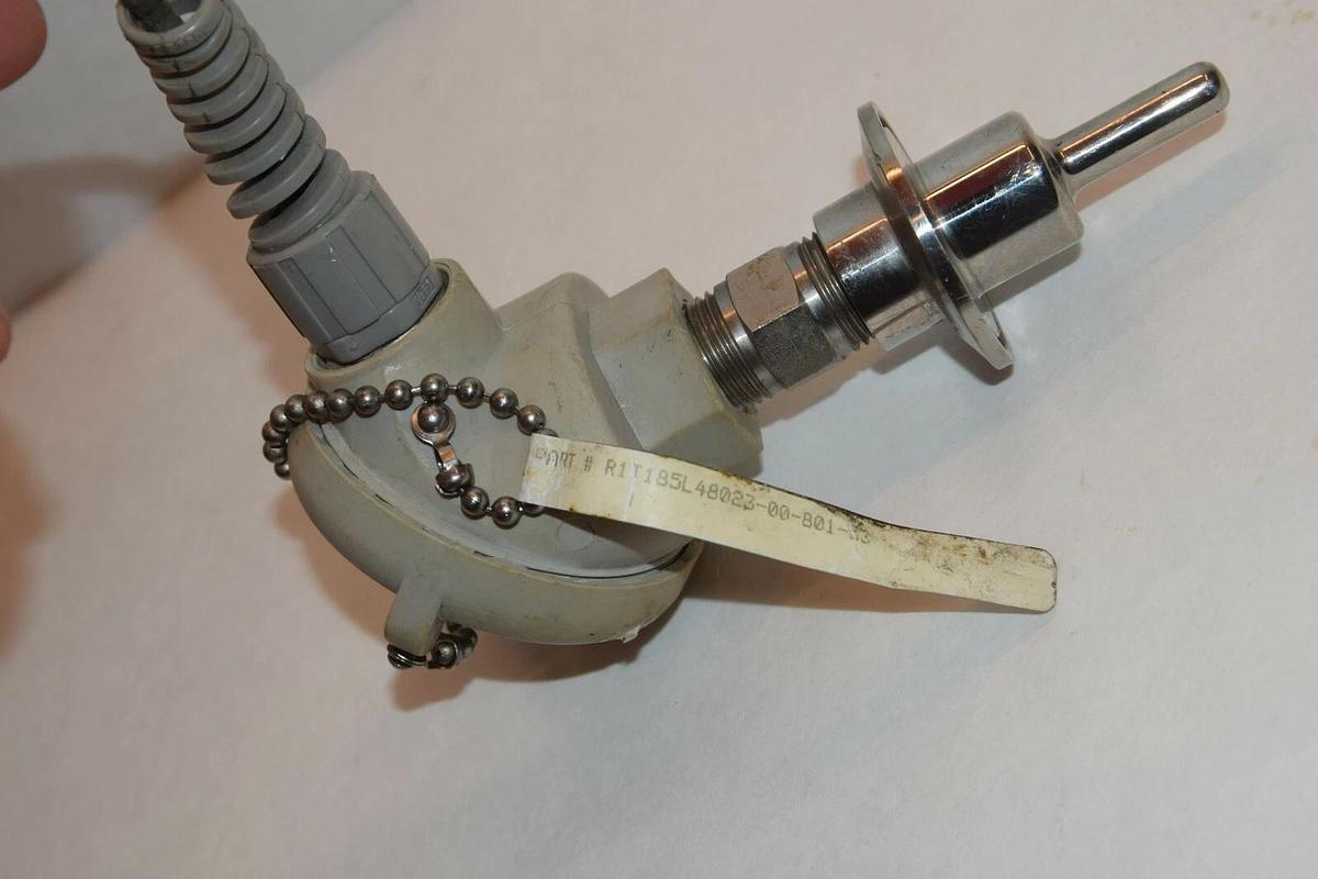 Used REO TEMP R1T185L48023-00-801-33 THERMOCOUPLE
