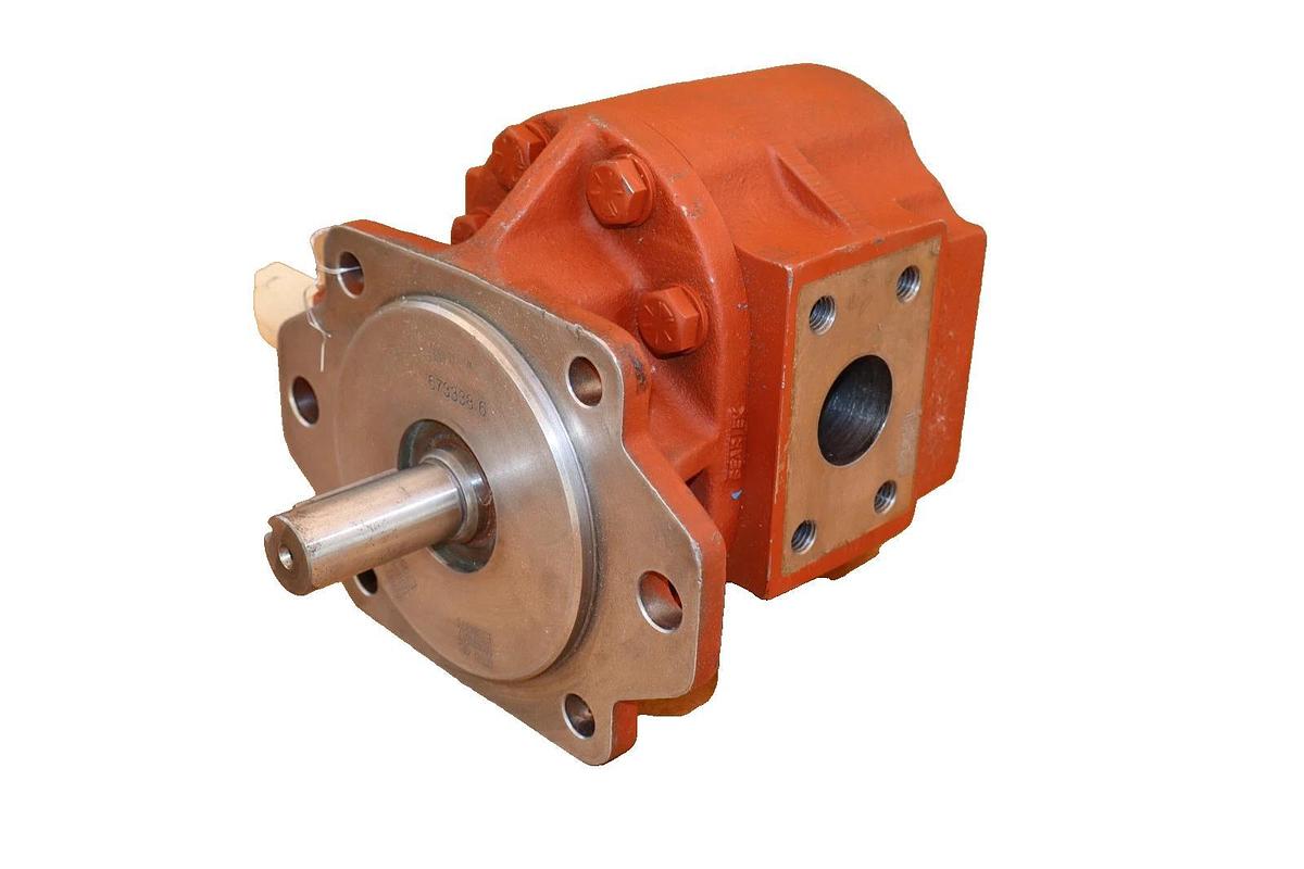 GearTek Hydraulic Gear Pump E7084873 6733386 GT7142 161964517 720894C 720898 NOS