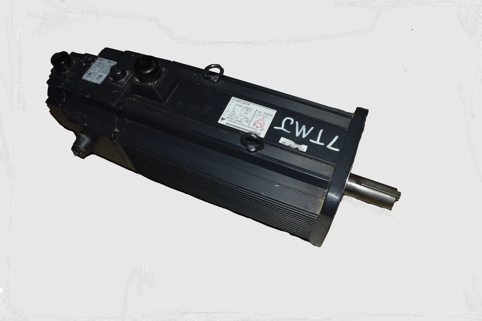 YASKAWA Servo Motor USAMED-30MS2TD 3kW Encoder UTMAH-B15BSB