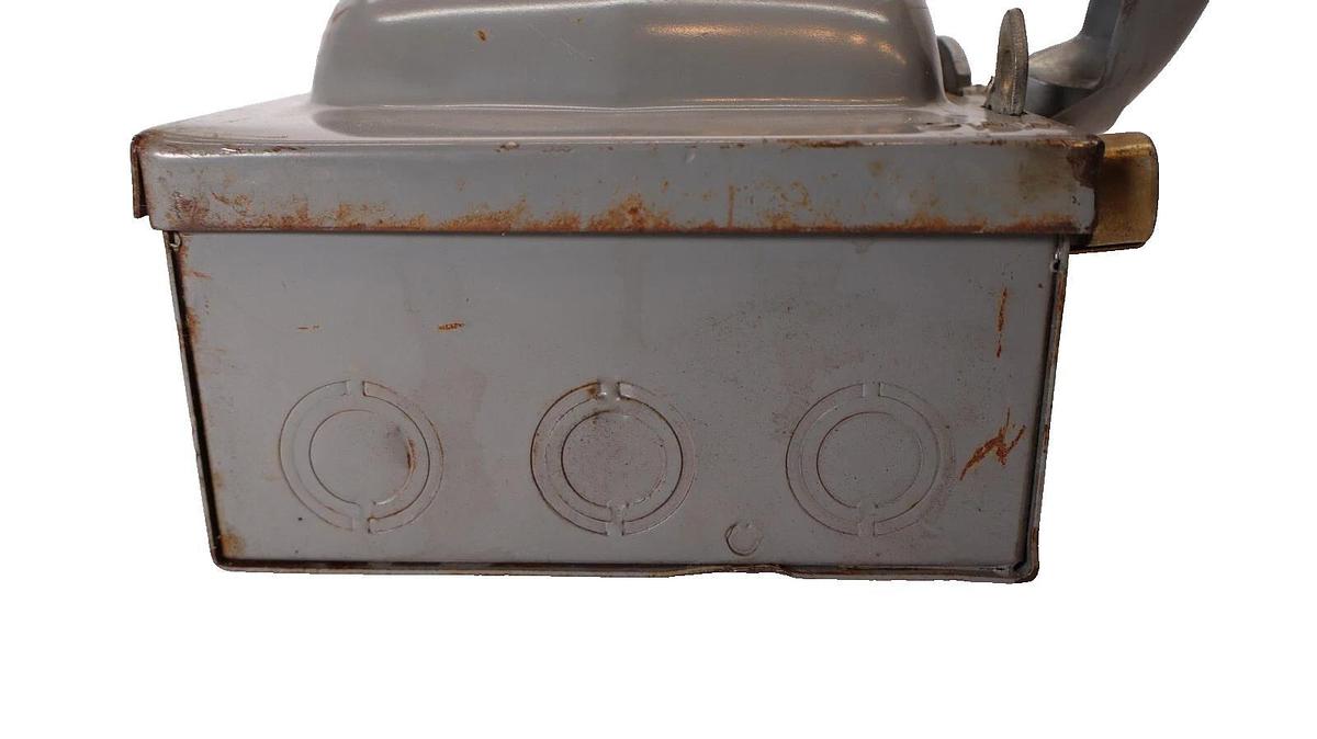 Used SQUARE D K-313304 K313304 30Amp 30 A 3ph 600Vac 250Vdc Safety Switch