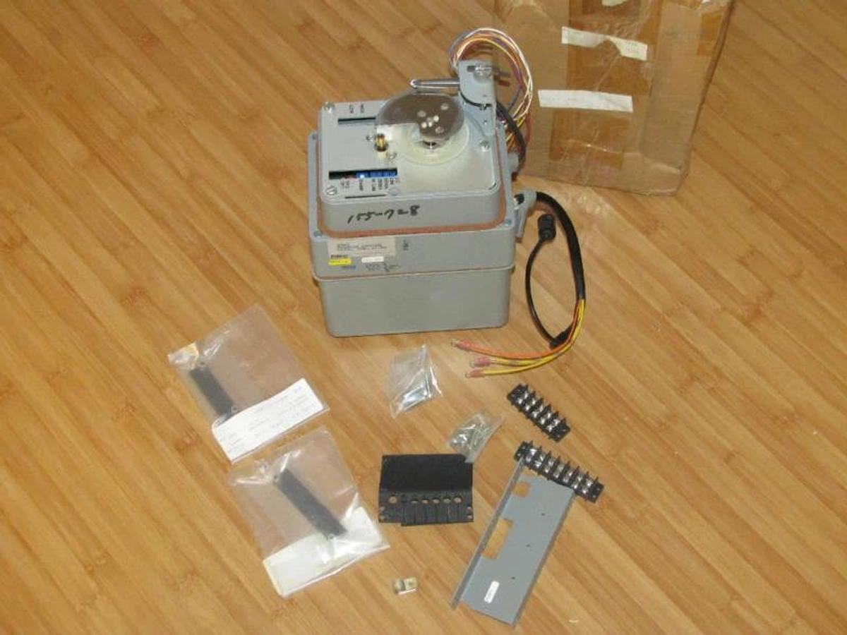 Used Bailey zt001 TC/RTD/MV RECEIVER 120VAC