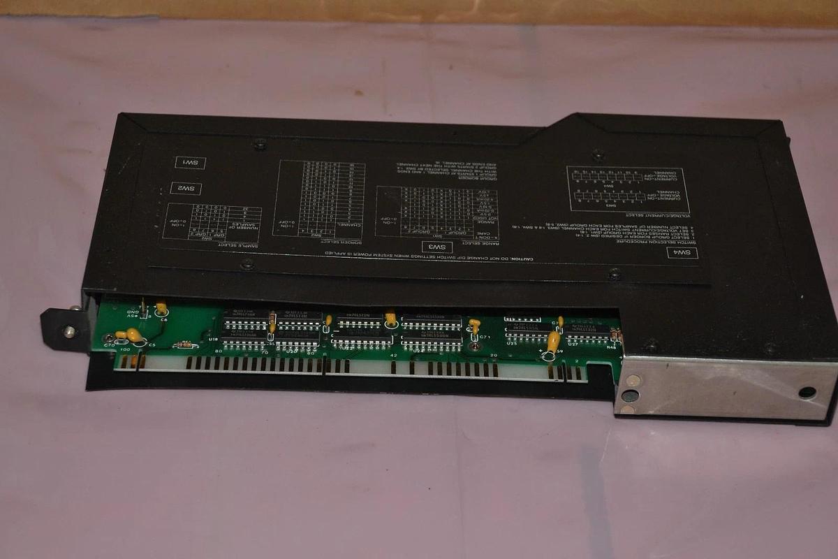 Used SQUARE D SY/MAX INPUT MODULE 8030 RIM125 30608-564-50 SER.B REV 1.16 5 VDC 800mA