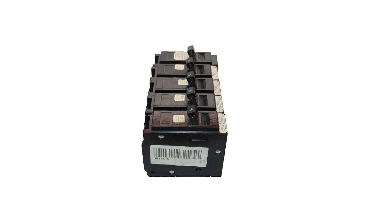 Used Murray Circuit Breaker 15 Amp 15A MP115-U 1 Pole 1P Crouse Hinds (Lot of 5)